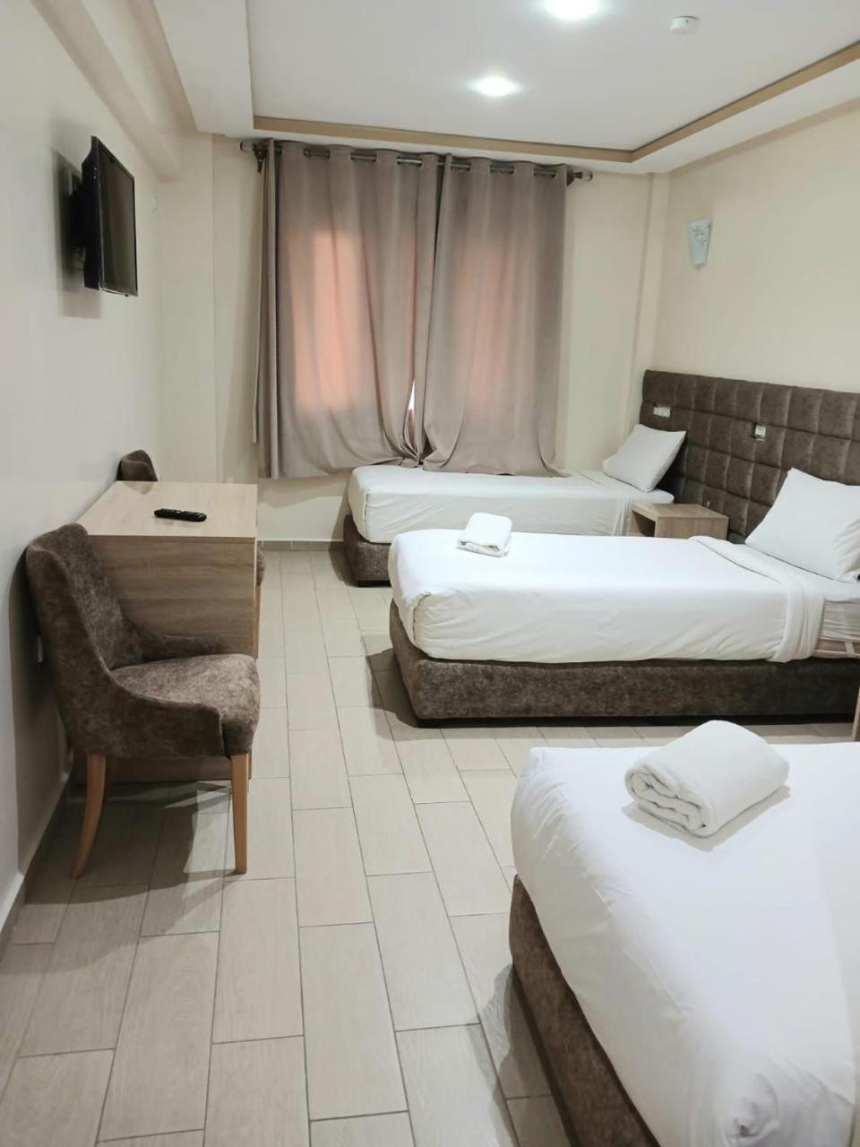Hôtel Jawharat El Jadida Bagian luar foto