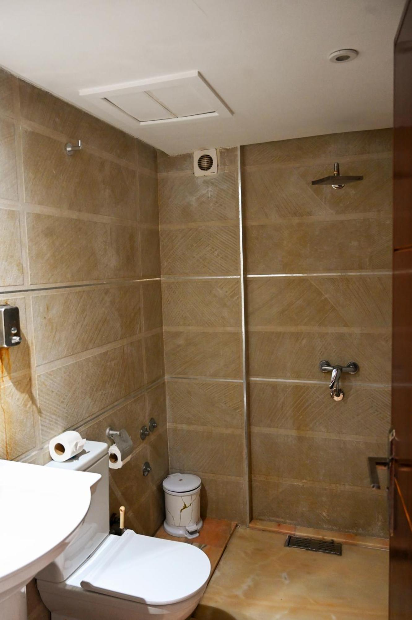 Hôtel Jawharat El Jadida Bagian luar foto