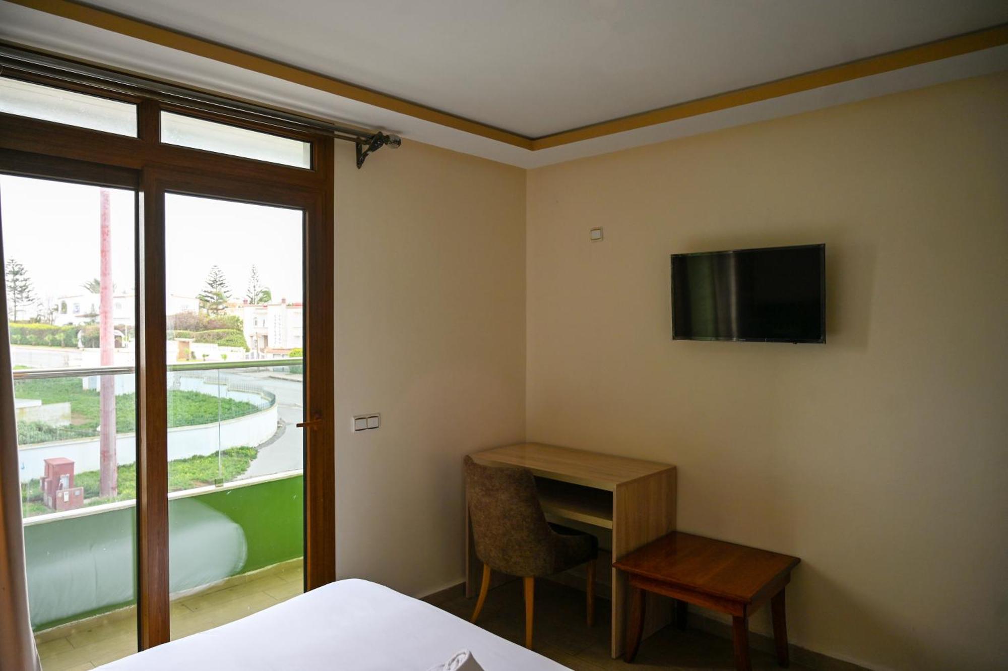 Hôtel Jawharat El Jadida Bagian luar foto